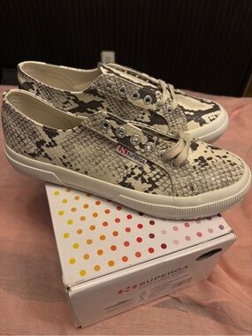 BRAND NEW LISA SAYS GAH x Superga Taupe Snakeskin Sneaker